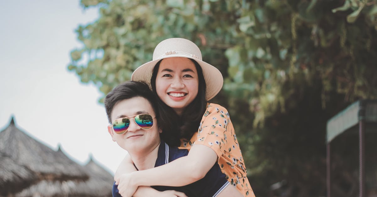 découvrez l'univers du dating en ligne : rencontrez des personnes qui partagent vos passions et construisez des relations authentiques. que vous cherchiez l'amour ou de nouvelles amitiés, notre plateforme vous accompagne dans chaque étape de votre quête romantique.