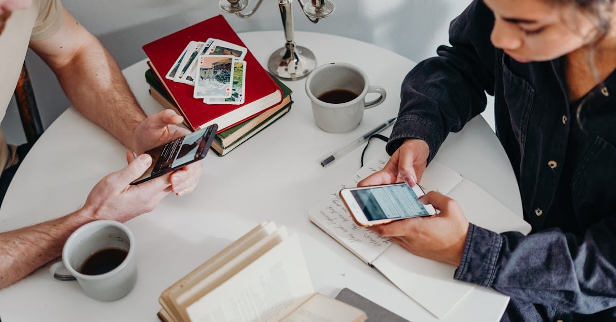découvrez l'art du texting ! apprenez à communiquer efficacement par messages texte grâce à des astuces pratiques, des exemples et des conseils pour améliorer vos échanges quotidiens. que ce soit pour des conversations amicales ou professionnelles, maîtrisez le texting et créez des connexions authentiques.