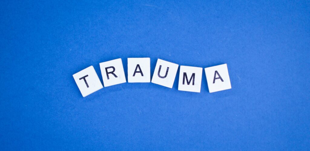 Image illustrant Illustration pour L'impact des traumatismes émotionnels sur la fidélité dans le contexte de Illustration pour L'impact des traumatismes émotionnels sur la fidélité